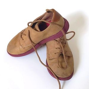 Toddler 10 - Tan dress shoes - Oshkosh